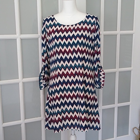 Speechless Chevron Cutout Shift Dress - Juniors XL - Picture 2 of 16